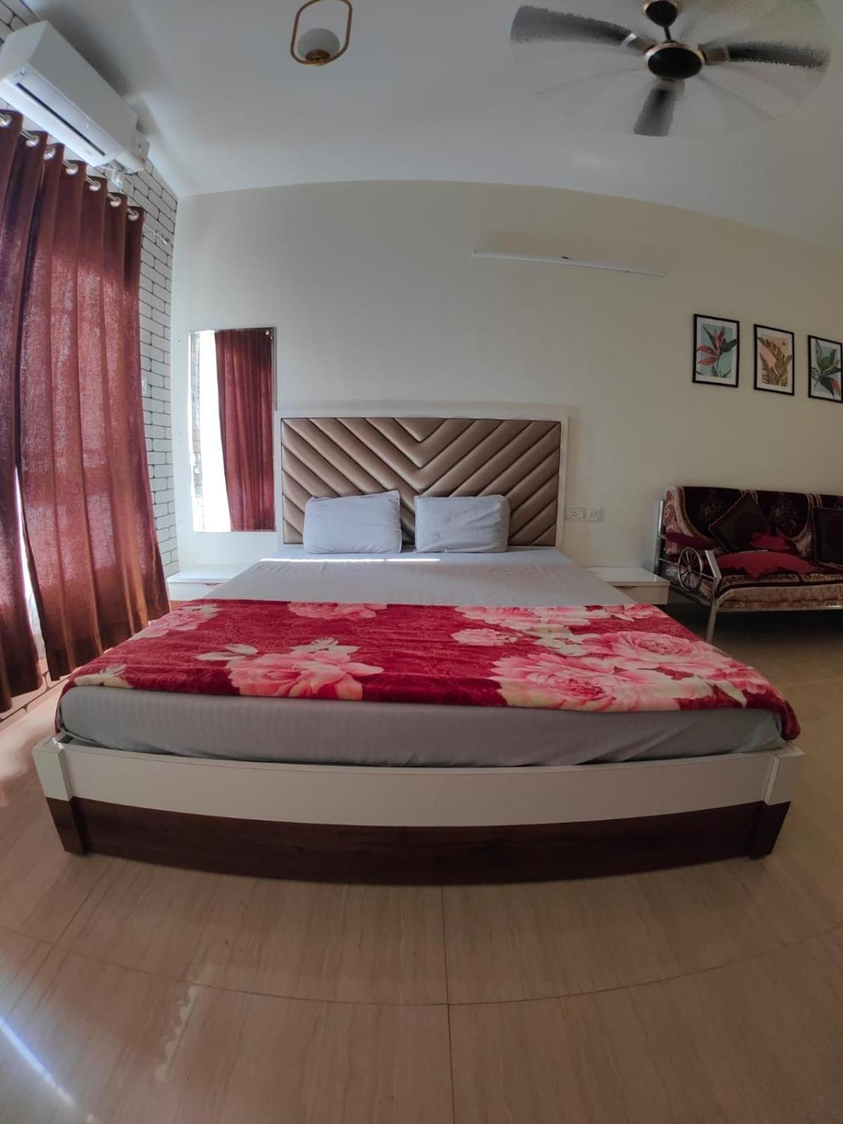 Gold Villa Лонавла Екстер'єр фото